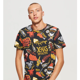 All Over Christmas Print T Shirt Black-S