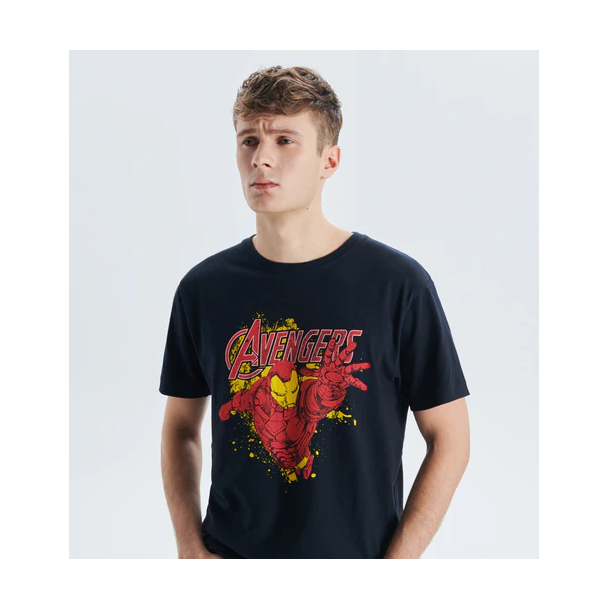 Avengers Vintage Graphic T Shirt Black
