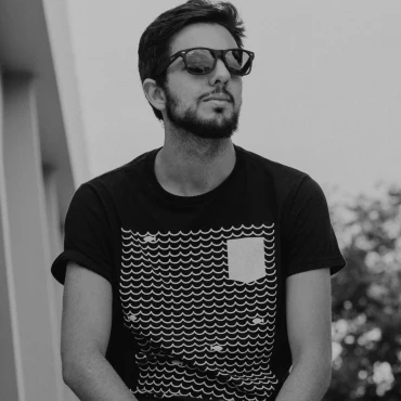 Shop modern men's t-shirts designed for everyday comfort and casual streetwear style.